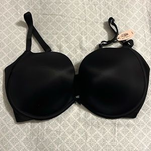 Black Victoria’s Secret Plunge Bra